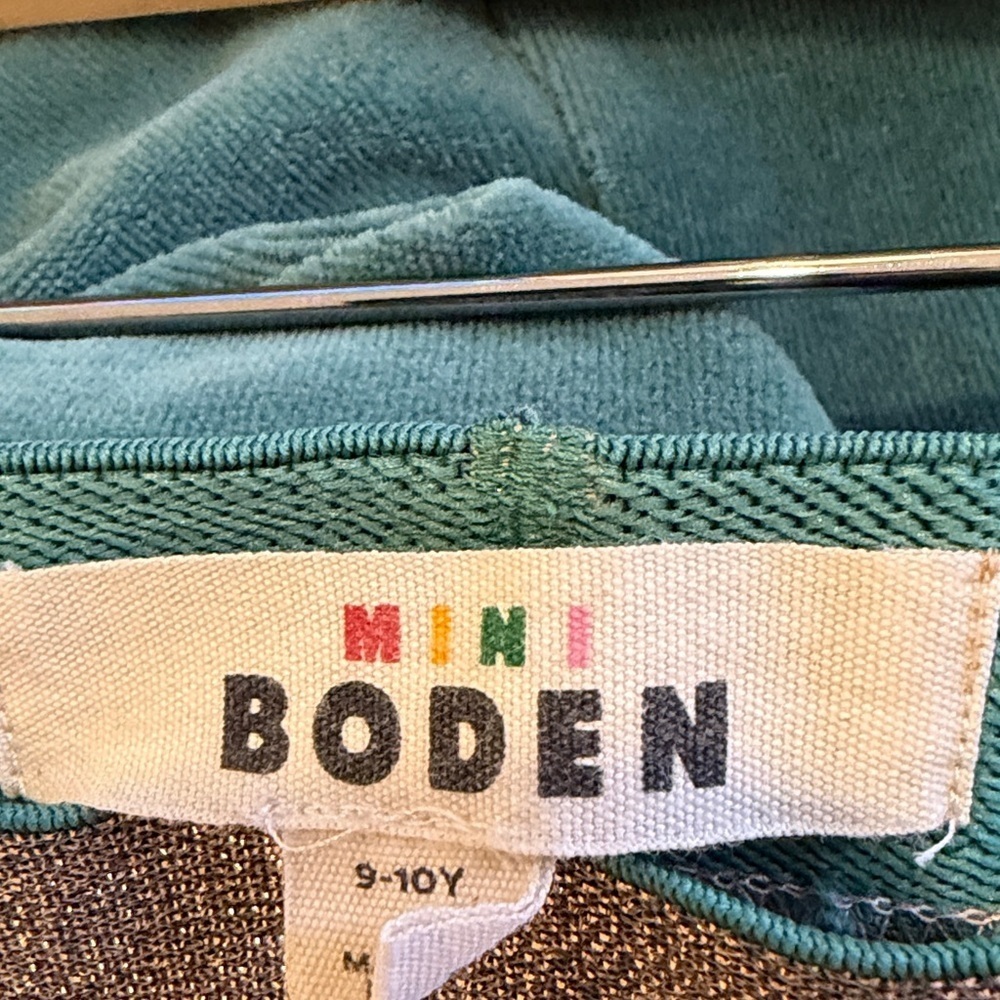 Mini Boden Green Velvet Leggings with Glitter Waistband - Picture 5 of 5
